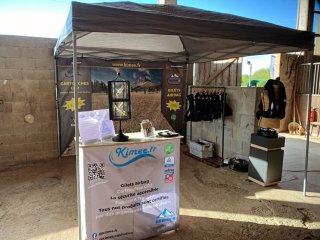 Venez nous rencontrer tout le WE au Haras du Chapelan (38). Gilet airbag 299,00€ Cartouches CO2 14,99€